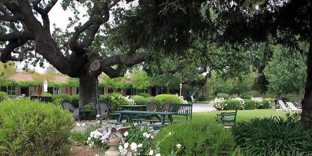Meadowlark Inn ソルバング エクステリア 写真